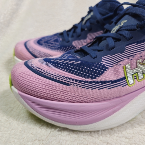Hoka Skyflow Women's Size 10 Wide Max Cushioned Running Shoes *See Pics* - Picture 3 of 12